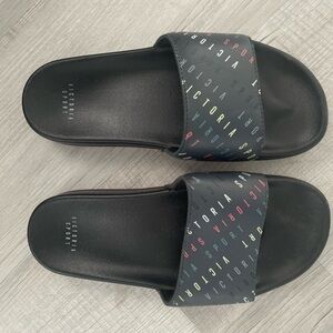 Victoria’s Secret slide sandals medium